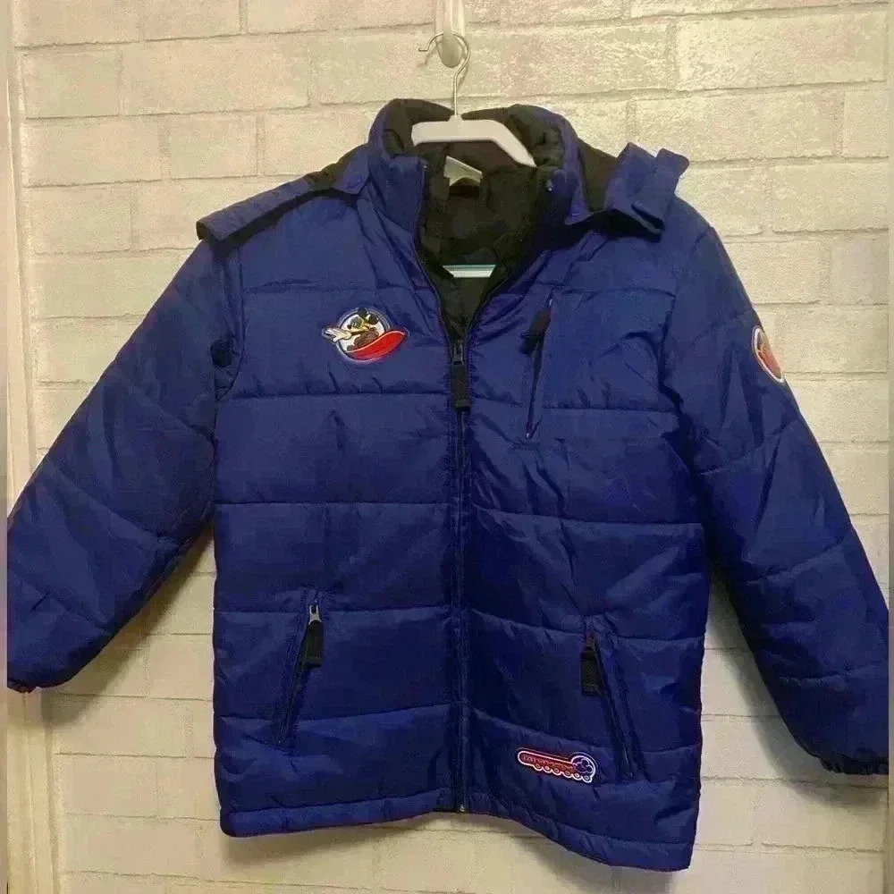 Disney Store Mickey Big Air Snowboarding Skiing Large Insulated